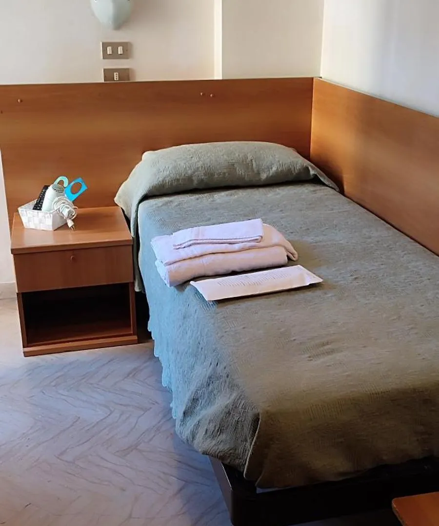 Hotel Cortina Rimini 3*,  Italien
