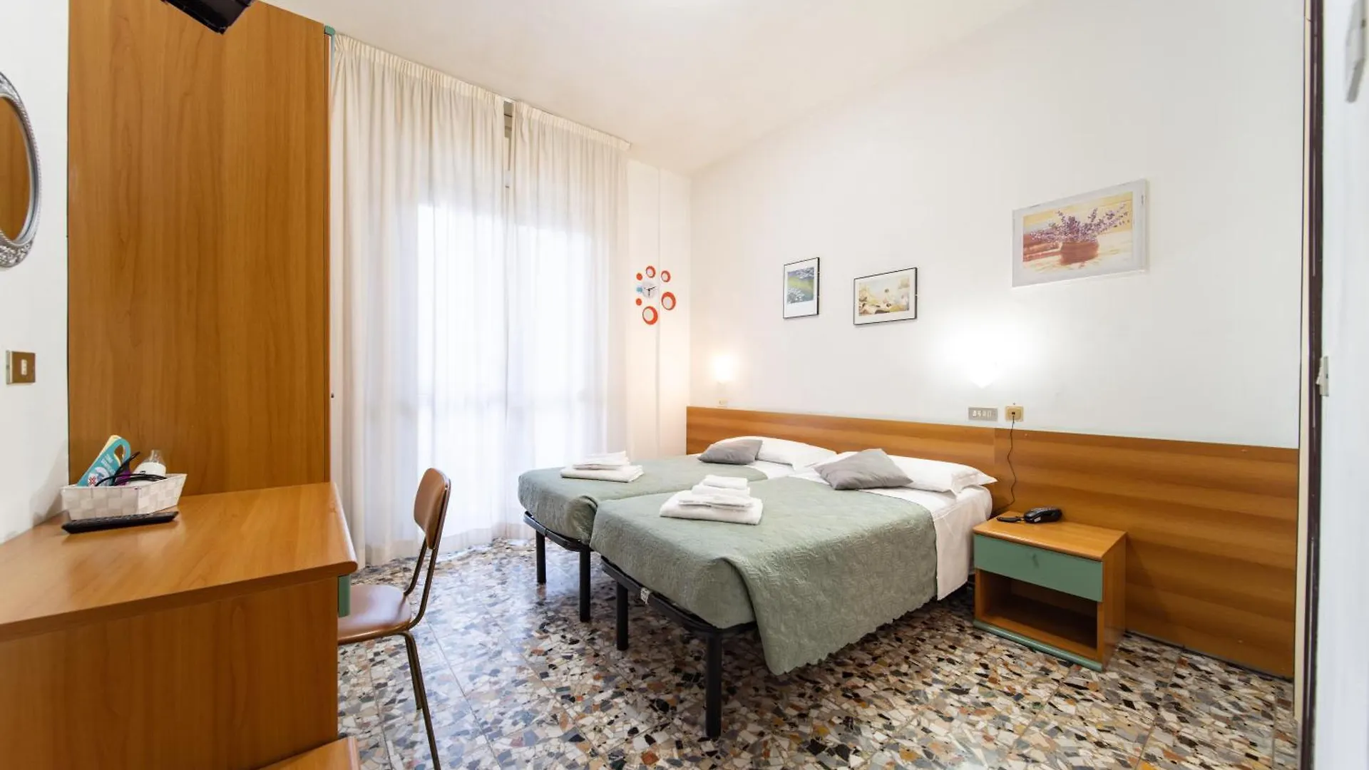 Hotel Cortina Rimini